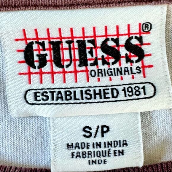GUESS Originals Hannah Raglan Cropped Short Sleeve Baby Graphic T-Shirt. Small. - Picture 7 of 10